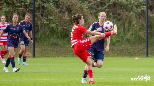 Fot. Robert Stachnik [Radio Szczecin] Kobieca Pogoń Szczecin przegrała z Unionem Berlin [ZDJĘCIA]