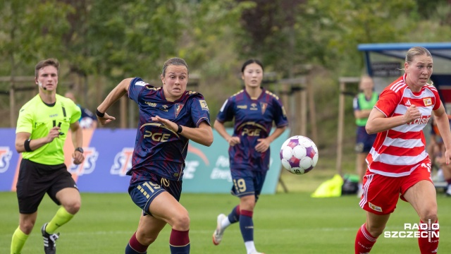 Fot. Robert Stachnik [Radio Szczecin] Kobieca Pogoń Szczecin przegrała z Unionem Berlin [ZDJĘCIA]