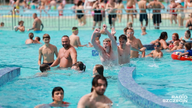 Fot. Robert Stachnik [Radio Szczecin] Słońce nad Szczecinem, mieszkańcy na kąpieliskach [WIDEO, ZDJĘCIA]
