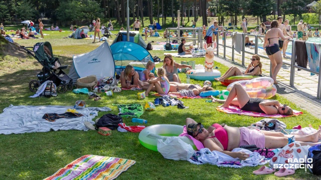 Fot. Robert Stachnik [Radio Szczecin] Woda na Arkonce jest już czysta. "Super zabawa, super słońce i super ciepła woda" [ZDJĘCIA]
