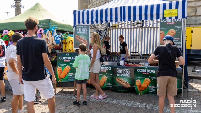 Fot. Robert Stachnik [Radio Szczecin] Przysmaki, nie tylko z Polski, na szczecińskich Żaglach [ZDJĘCIA]