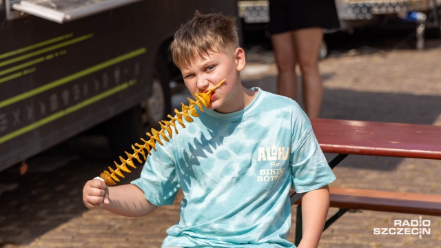 Fot. Robert Stachnik [Radio Szczecin] Przysmaki, nie tylko z Polski, na szczecińskich Żaglach [ZDJĘCIA]