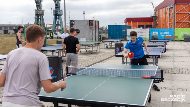 Fot. Robert Stachnik [Radio Szczecin] Sportowe aktywności przyciągnęły wielu najmłodszych [ZDJĘCIA]