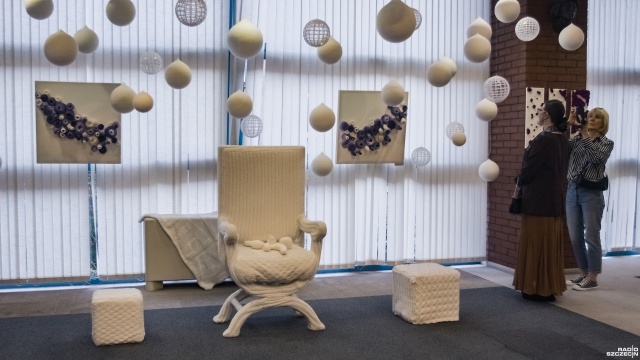 Fot. Wojciech Ochrymiuk [Radio Szczecin] Sztuka tkaniny na wystawie w Książnicy Pomorskiej [WIDEO, ZDJĘCIA]