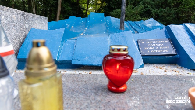 Fot. Robert Stachnik [Radio Szczecin] Pomnik przechodzi renowację, ale konserwator zabytków ma wątpliwości 
[ZDJĘCIA]