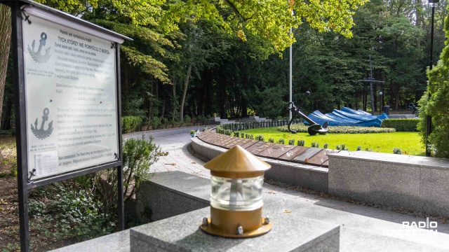 Fot. Robert Stachnik [Radio Szczecin] Pomnik przechodzi renowację, ale konserwator zabytków ma wątpliwości 
[ZDJĘCIA]