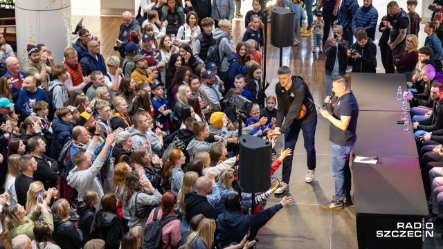 Fot. Robert Stachnik [Radio Szczecin] Wilki Morskie spotkały się z Watahą [ZDJĘCIA]