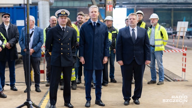 Fot. Robert Stachnik [Radio Szczecin] Ruszyła budowa stawiacza pław. Stocznia Szczecińska czekała na to 18 lat [WIDEO, ZDJĘCIA]