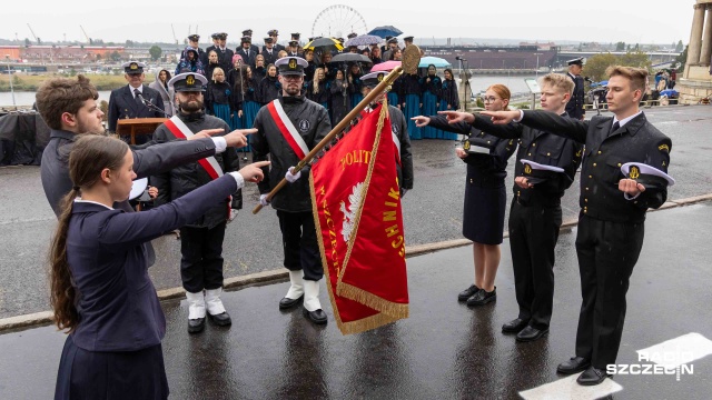 Fot. Robert Stachnik [Radio Szczecin] "Dbać o godność studenta i dobre imię politechniki. Godnie reprezentować swój kraj" [WIDEO, ZDJĘCIA]