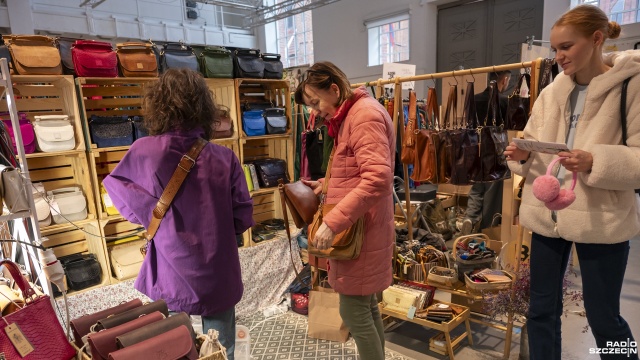 Fot. Kamila Kozioł [Radio Szczecin] Sztuka użytkowa w Szczecinie. Targi Dobry Design zapraszają [WIDEO, ZDJĘCIA]