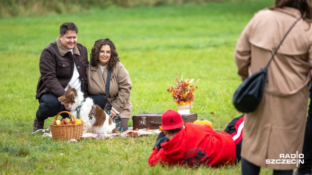 Fot. Robert Stachnik [Radio Szczecin] "Pucha dla pełnego brzucha" w Szczecinie. Zdjęcie z pupilem za datek [WIDEO, ZDJĘCIA]