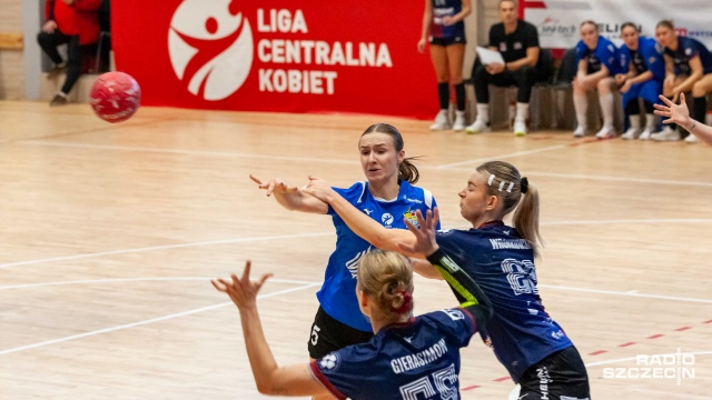Fot. Robert Stachnik [Radio Szczecin] Szczecinianki przegrały z liderem Ligi Centralnej [ZDJĘCIA]