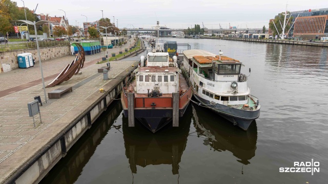 Fot. Robert Stachnik [Radio Szczecin] Problemy z usunięciem dwóch jednostek z Odry w Szczecinie [WIDEO, ZDJĘCIA]