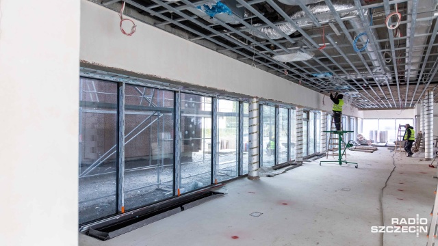 Fot. Robert Stachnik [Radio Szczecin] Mediateka z kolejnym opóźnieniem [ZDJĘCIA]