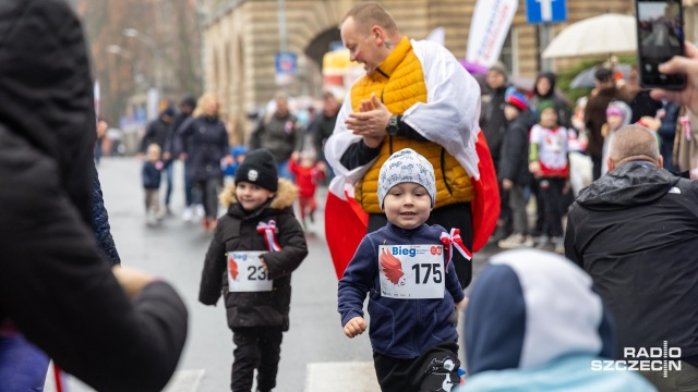Fot. Robert Stachnik [Radio Szczecin] Szczecinianie pobiegli dla niepodległej Polski [WIDEO, ZDJĘCIA]