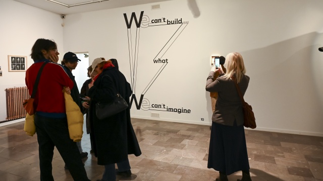 Fot. Kamila Kozioł [Radio Szczecin] Kryzys wyobraźni tematem wystawy Muzeum Sztuki Współczesnej [ZDJĘCIA]