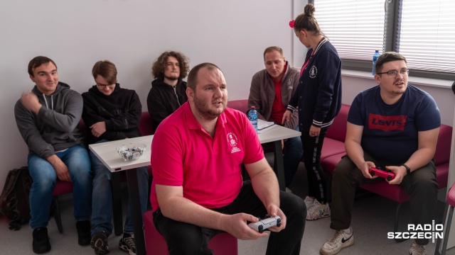 Fot. Robert Stachnik [Radio Szczecin] Wielka impreza na Politechnice Morskiej. Uczelnia w trybie "Dance, Play, Fun" [WIDEO, ZDJĘCIA]