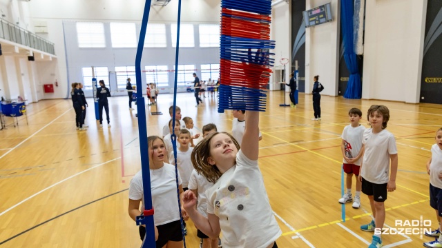 Fot. Robert Stachnik [Radio Szczecin] Uczniowie trenowali z siatkarkami Chemika Police [WIDEO, ZDJĘCIA]