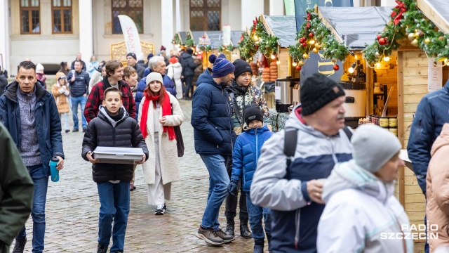 Fot. Robert Stachnik [Radio Szczecin] Jarmark Bożonarodzeniowy na Zamku Książąt Pomorskich [WIDEO, ZDJĘCIA]