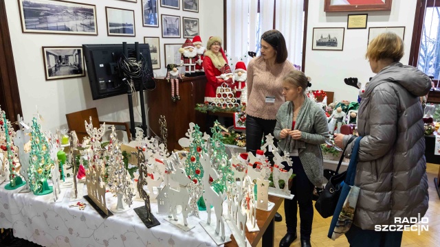 Fot. Robert Stachnik [Radio Szczecin] Świąteczny kiermasz rękodzieła w ZUW [WIDEO, ZDJĘCIA]