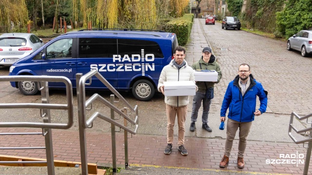 Fot. Robert Stachnik [Radio Szczecin] Radiowe torty dotarły do szczecińskiego Ośrodka Szkolno-Wychowawczego [WIDEO, ZDJĘCIA]