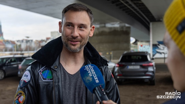 Fot. Robert Stachnik [Radio Szczecin] Polski astronauta odsłonił kosmiczny mural [WIDEO, ZDJĘCIA]