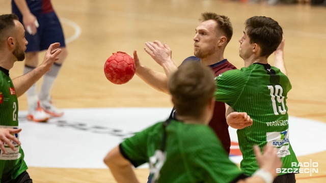 Fot. Robert Stachnik [Radio Szczecin] Piłkarze ręczni Pogoni pokonali warszawiaków [ZDJĘCIA]