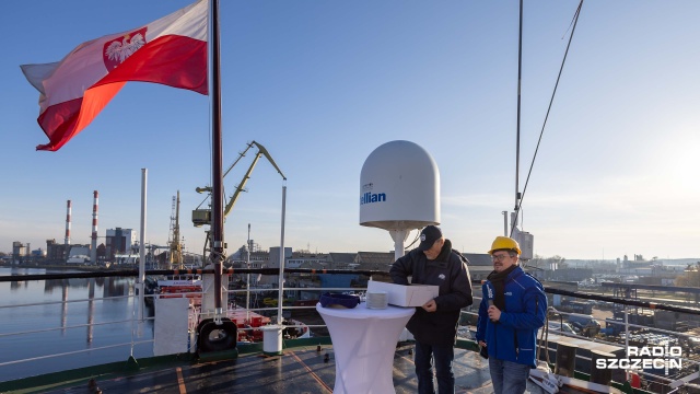 Fot. Robert Stachnik [Radio Szczecin] Radio Szczecin z darami dla „Daru” na „Darze” [WIDEO, ZDJĘCIA]