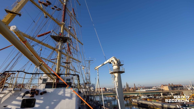 Fot. Robert Stachnik [Radio Szczecin] Radio Szczecin z darami dla „Daru” na „Darze” [WIDEO, ZDJĘCIA]