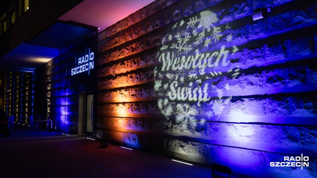 Fot. Robert Stachnik [Radio Szczecin] Szczecińscy artyści, odznaczenia wieloletnich pracowników - świąteczny koncert w Radiu Szczecin [WIDEO, ZDJĘCIA]