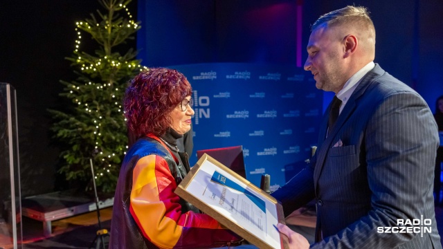 Fot. Robert Stachnik [Radio Szczecin] Szczecińscy artyści, odznaczenia wieloletnich pracowników - świąteczny koncert w Radiu Szczecin [WIDEO, ZDJĘCIA]