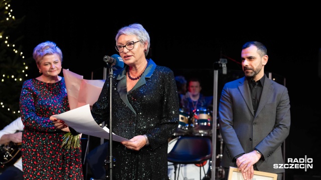 Fot. Robert Stachnik [Radio Szczecin] Szczecińscy artyści, odznaczenia wieloletnich pracowników - świąteczny koncert w Radiu Szczecin [WIDEO, ZDJĘCIA]