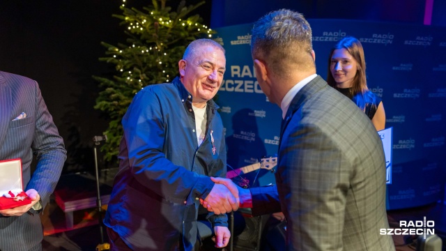 Fot. Robert Stachnik [Radio Szczecin] Szczecińscy artyści, odznaczenia wieloletnich pracowników - świąteczny koncert w Radiu Szczecin [WIDEO, ZDJĘCIA]