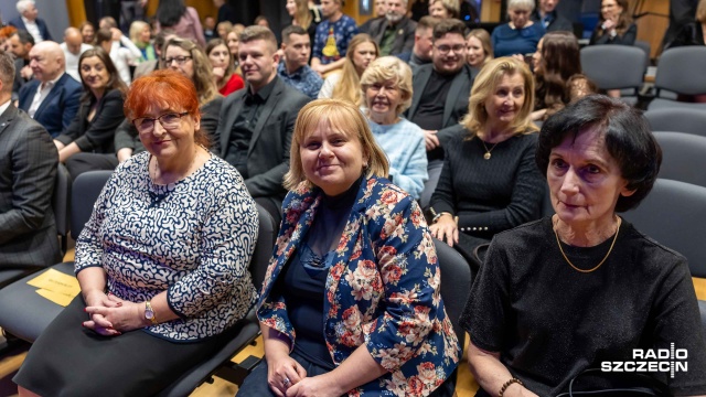 Fot. Robert Stachnik [Radio Szczecin] Szczecińscy artyści, odznaczenia wieloletnich pracowników - świąteczny koncert w Radiu Szczecin [WIDEO, ZDJĘCIA]