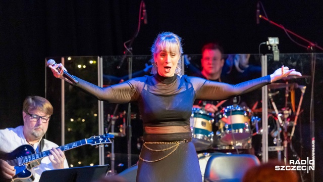 Fot. Robert Stachnik [Radio Szczecin] Szczecińscy artyści, odznaczenia wieloletnich pracowników - świąteczny koncert w Radiu Szczecin [WIDEO, ZDJĘCIA]