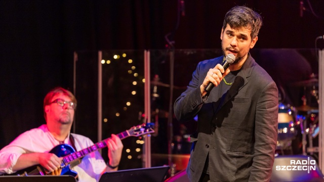 Fot. Robert Stachnik [Radio Szczecin] Szczecińscy artyści, odznaczenia wieloletnich pracowników - świąteczny koncert w Radiu Szczecin [WIDEO, ZDJĘCIA]