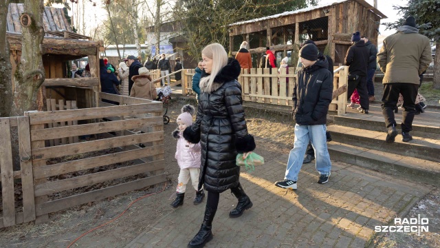 Fot. Robert Stachnik [Radio Szczecin] W Żydowcach można oglądać żywą szopkę bożonarodzeniową [WIDEO, ZDJĘCIA]