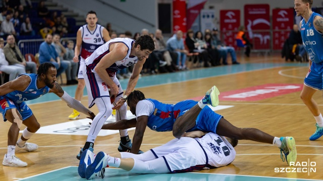 Koszykarze Kinga chcą wygrać pierwszy mecz w nowym roku w Orlen Basket Lidze we własnej hali. Szczecinianie mierzą się z Twardymi Piernikami w 14. kolejce rozgrywek.