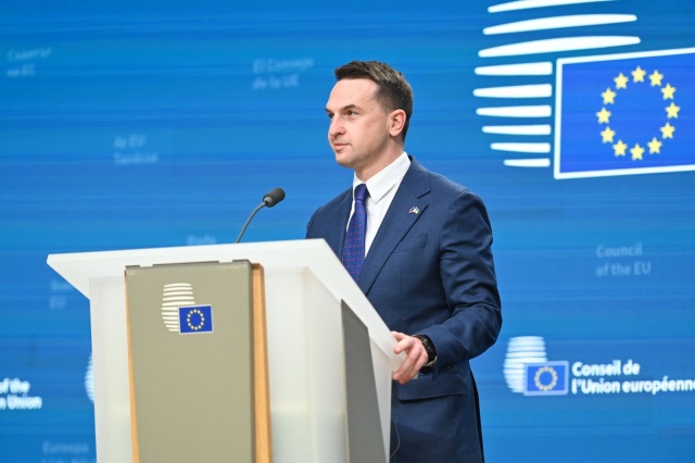 Polska naciska w Unii Europejskiej na porozumienie w sprawie przekazania Ukrainie zamrożonych rosyjskich aktywów.