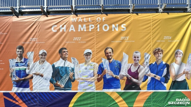 Bardziej słodki niż gorzki był czwartkowy dzień polskich tenisistek i tenisistów na prestiżowym turnieju Miami Open rangi 1000.