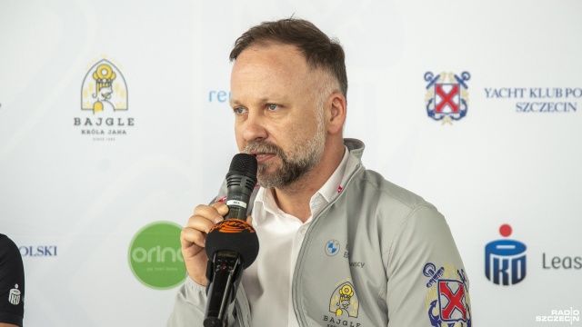 Zawodnicy Yacht Klubu Polskiego Szczecin planują sezon regatowy.