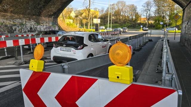 Rusza przebudowa wiaduktu kolejowego na skrzyżowaniu ulic Wilczej, Sczanieckiej i Komuny Paryskiej w Szczecinie.