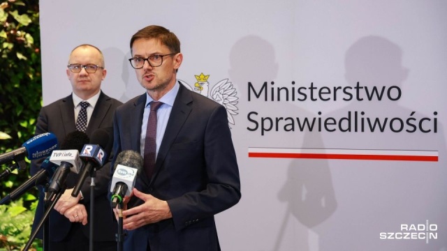 Jestem wdzięczny, że Centralne Biuro Antykorupcyjne wyraziło na to zgodę- minister sprawiedliwości Adam Bodnar komentuje opublikowane w piątek odtajnione dokumenty, dotyczące zakupu systemu szpiegowskiego Pegasus.