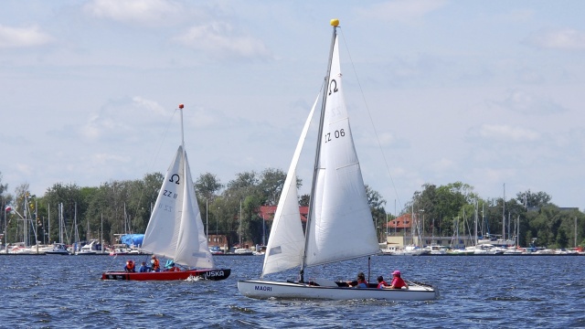 Jedyna taka impreza, w której panowie muszą oddać stery. Można pożeglować tylko w damskim gronie.