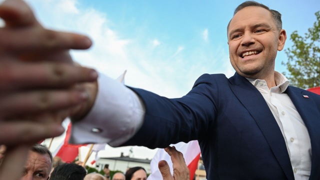 Burza po tekście Onetu ws. Nawrockiego. PiS: pozew będzie, ale nie w trybie wyborczym