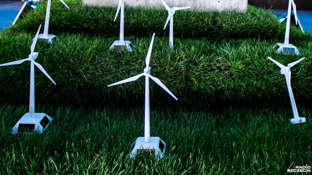 Eksperci zapowiadają spadek cen za energię elektryczną [ZDJĘCIA]