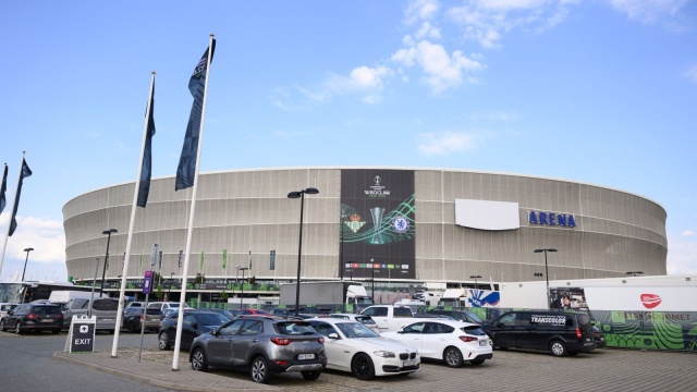 Premier Donald Tusk skomentował sprawę bójki kibiców we Wrocławiu.