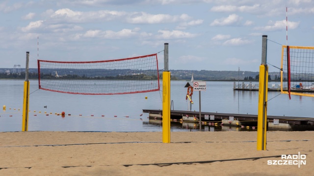 Dobra wiadomość dla mieszkańców Szczecina, którzy będą chcieli skorzystać z miejskiego kąpieliska Dąbie. Najnowsze badania szczecińskiego Sanepidu dotyczące jakości wody są pozytywne.