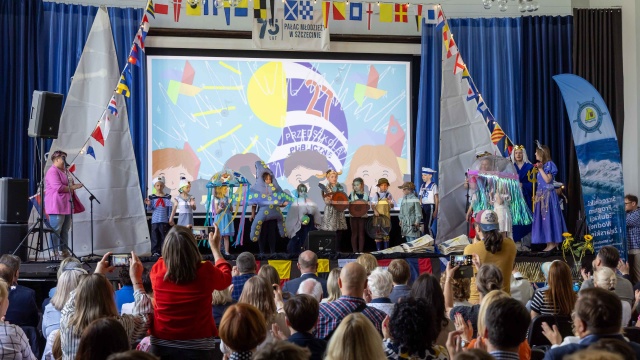 Już 30 lat zdobywają wiedzę i żeglują po licznych akwenach naszego województwa, a wszystko to dzięki programowi Edukacji Wodnej i Żeglarskiej.