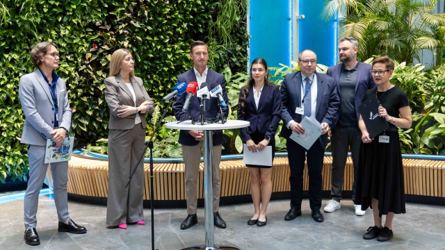 Innowator Pomorza Zachodniego - to nowy konkurs dla młodych doktorantów i doktorów, którzy mają pomysły na rozwój zachodniopomorskiej gospodarki. Aktywnych naukowców zamierza docenić Urząd Marszałkowski.